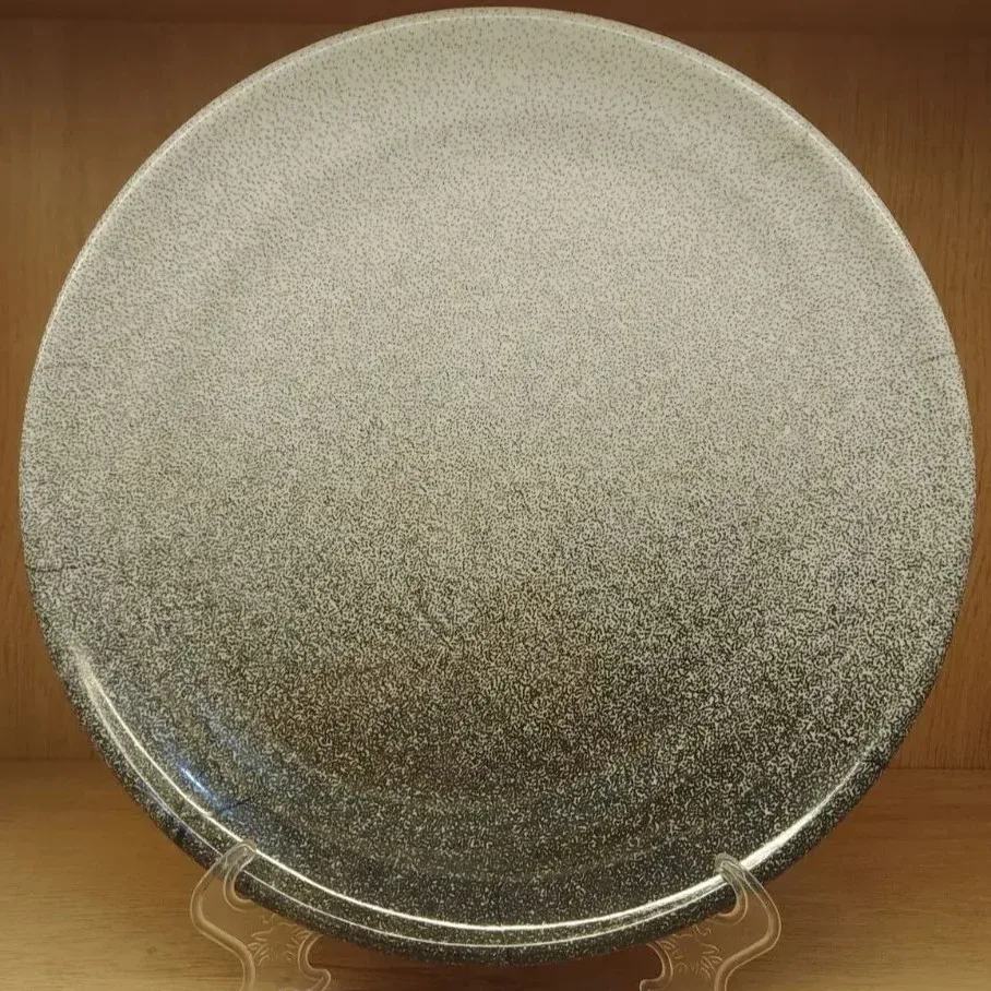 Speckled Round Dinner Plate